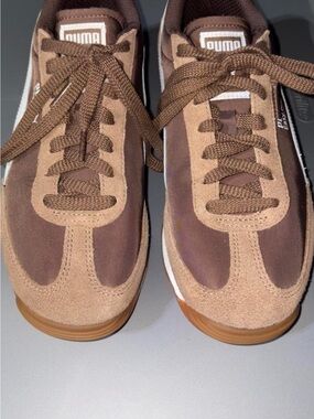 PUMA Women's Brown Retro Suede Casual Sneakers